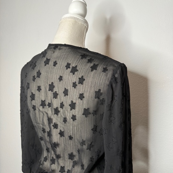 L’AGENCE Blouse Dulce Star Black Wrap Sheer Smocked Waist Long Sleeve Size L - Picture 5 of 8